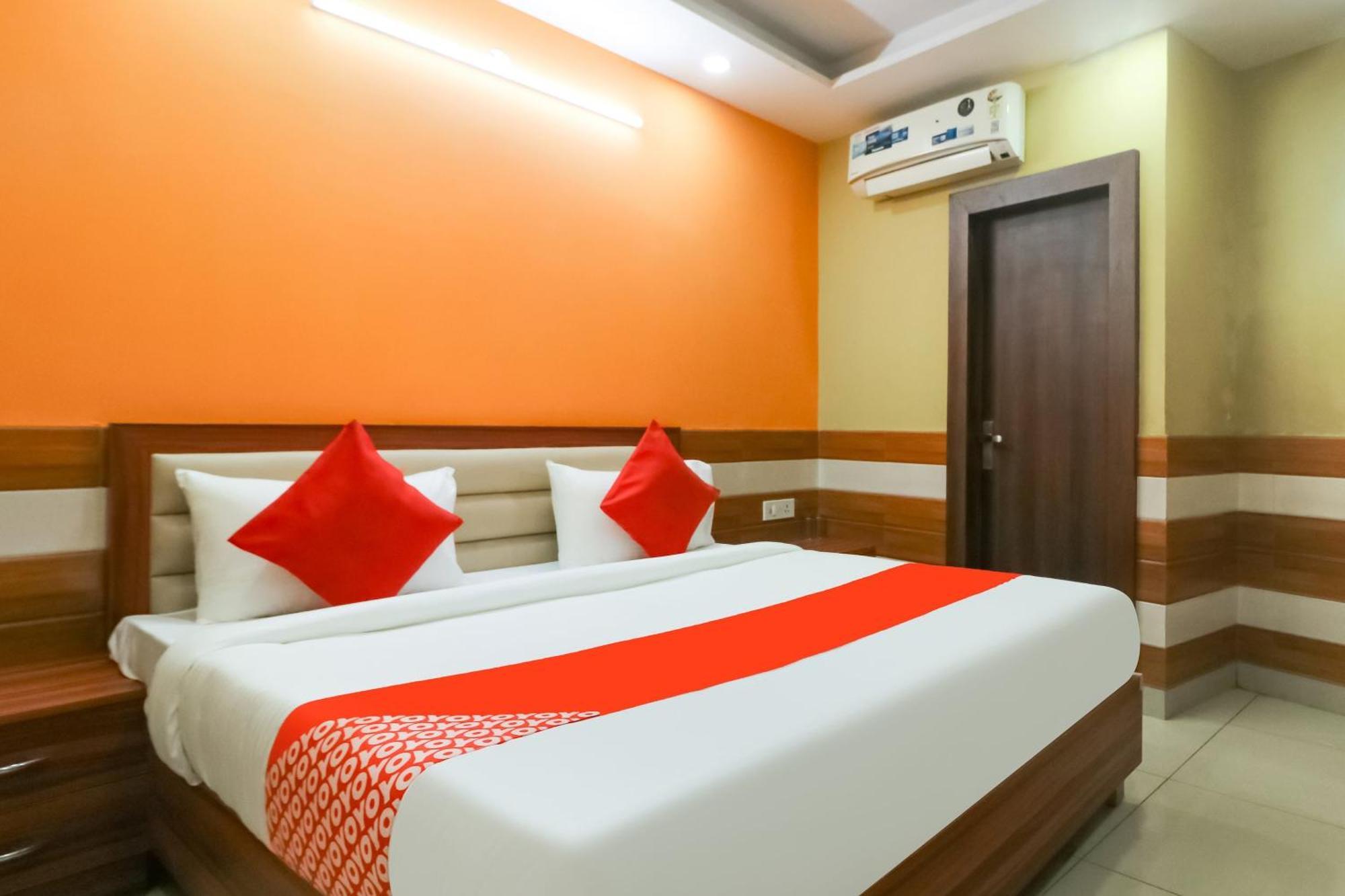 Hotel O Mayur Plaza เดลี ภายนอก รูปภาพ