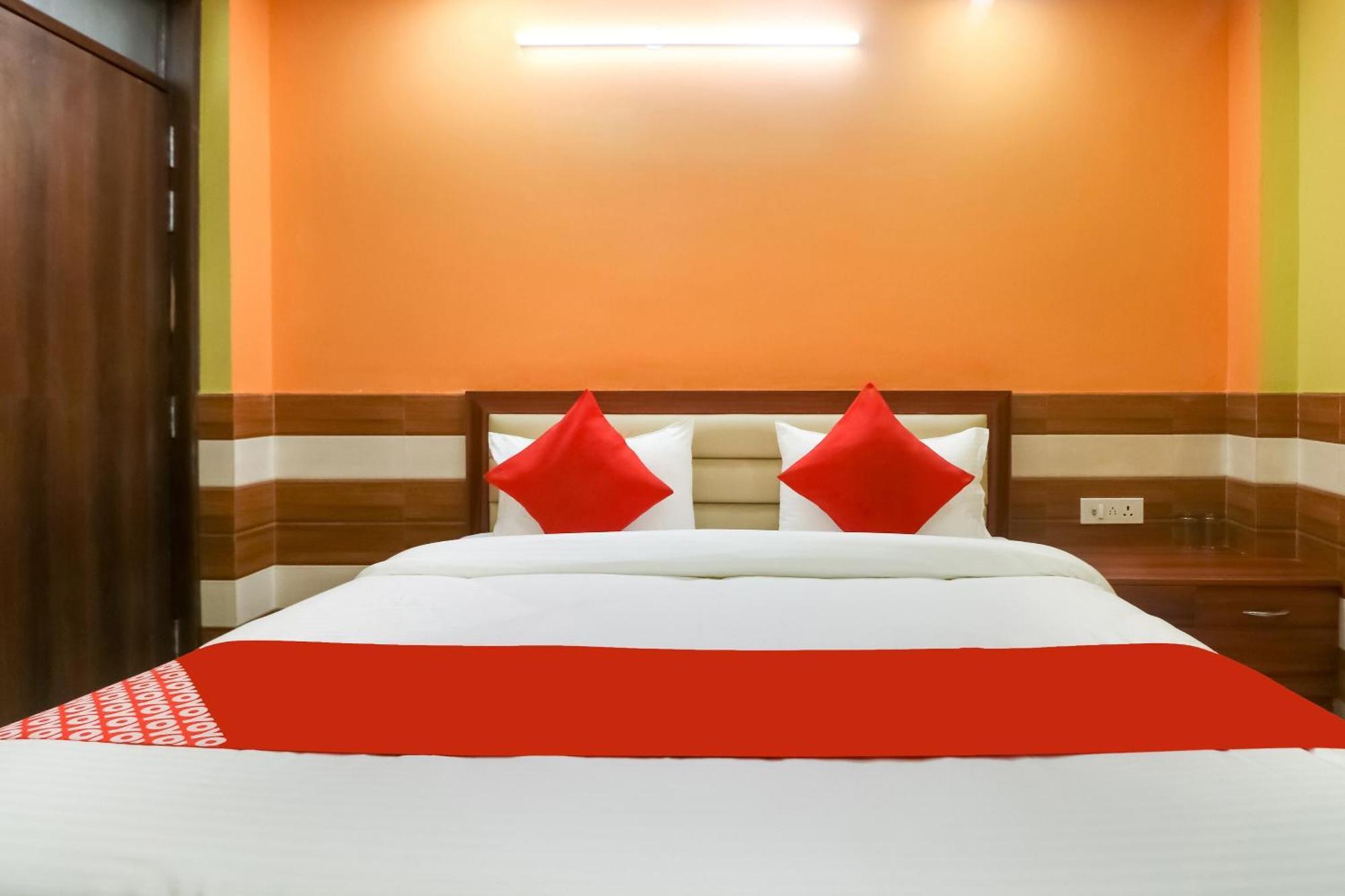 Hotel O Mayur Plaza เดลี ภายนอก รูปภาพ