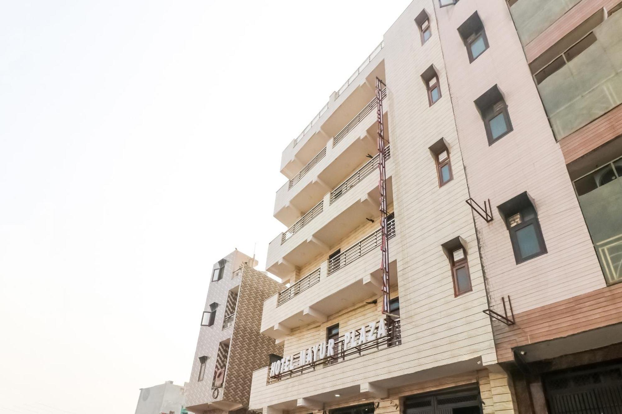Hotel O Mayur Plaza เดลี ภายนอก รูปภาพ